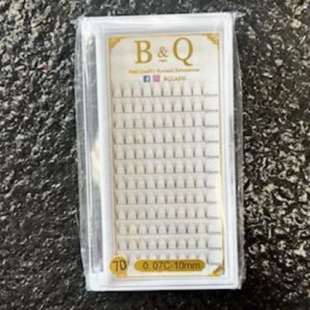 B & Q Eyelash Extensions Premade Fans  7D-.07C-14 mm (x4)